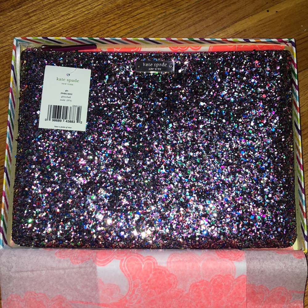 Kate Spade Pouch